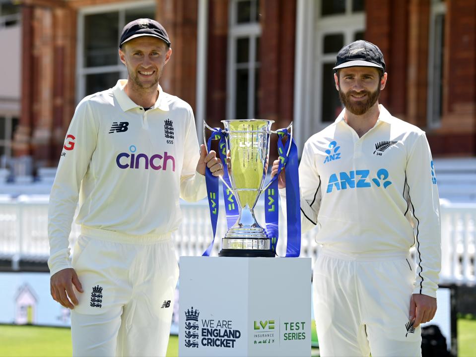 <p>England captain Joe Root (left) with New Zealand skipper Kane Williamson</p> (Getty Images)
