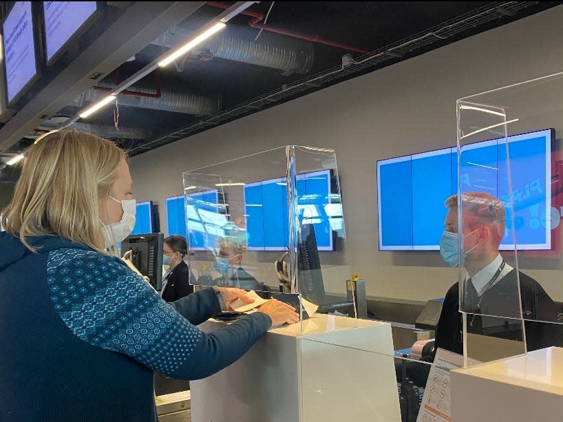 Icelandiar check-in counter at Keflavik Airport