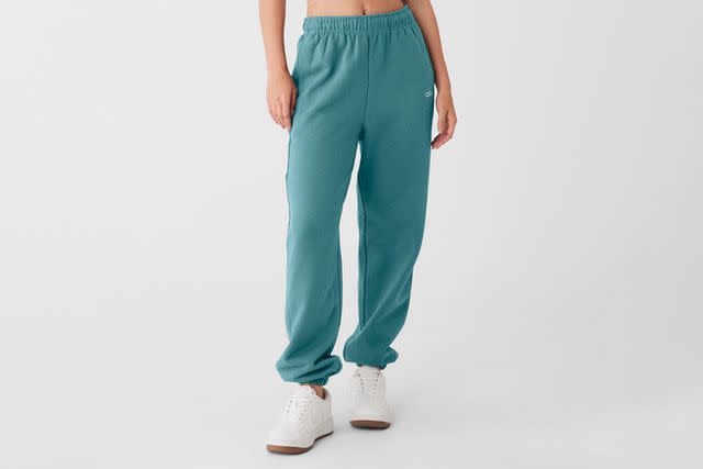 alo Accolade Sweatpant in Macadamia