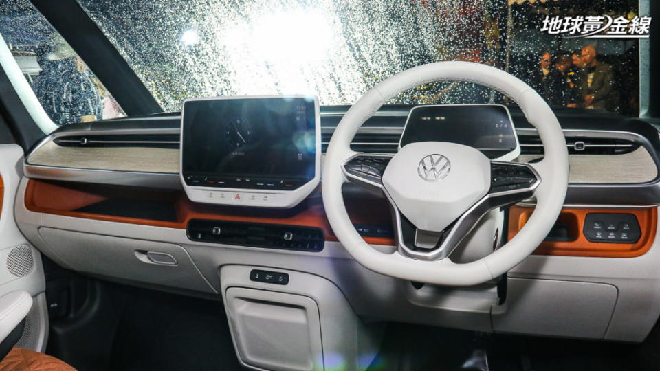ID.Buzz車內採用小儀錶板與大中央螢幕設計。(攝影/ 陳奕宏)