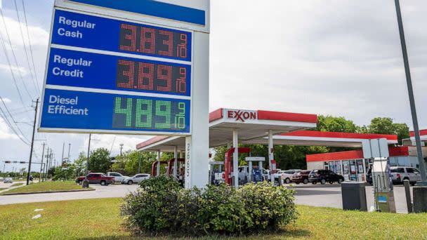 PHOTO: Gas prices are displayed at an Exxon gas station on July 29, 2022 in Houston. (Brandon Bell/Getty Images)