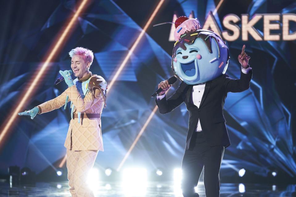 'Masked Singer' Fans Were Pretty Shocked at This Week's Reveal