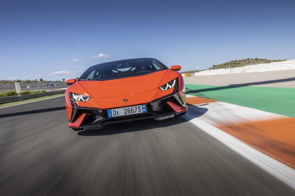 2023 Lamborghini Huracán Tecnica - Photos From Every Angle