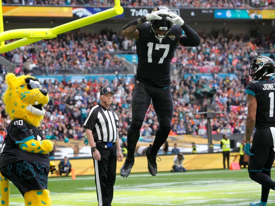 Evan Engram celebrates a touchdown against the Denver Broncos.