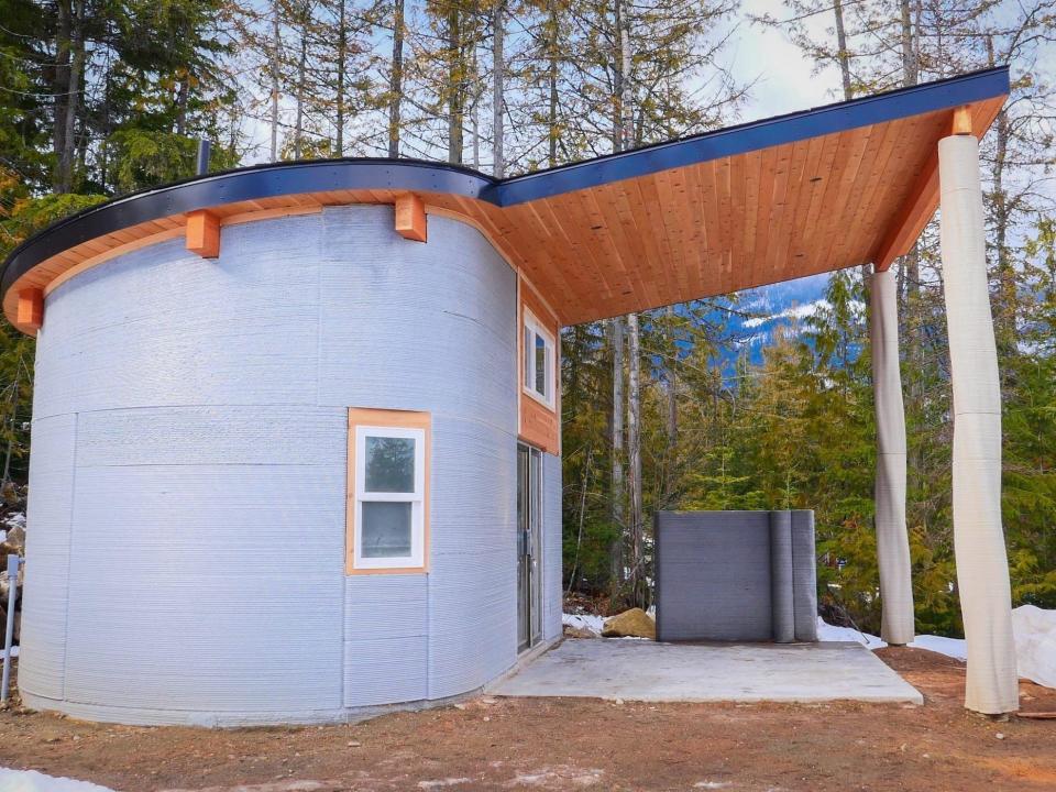 the exterior side view of the Fibonacci House