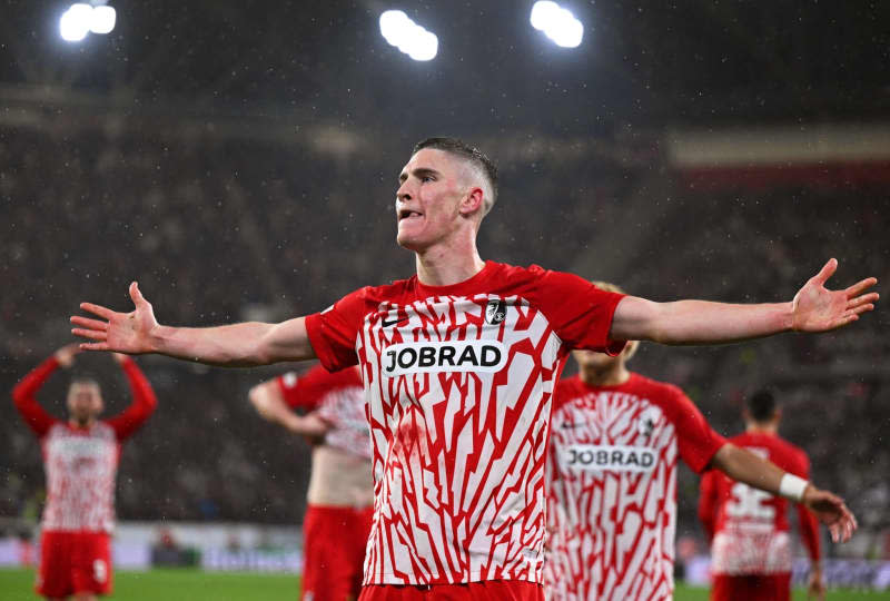 Freiburg's Roland Sallai celebrates his side's second goal if the game during the UEFA Europa League soccer match between SC Freiburg and RC Lens at Europa-Park Stadium. Harry Langer/dpa