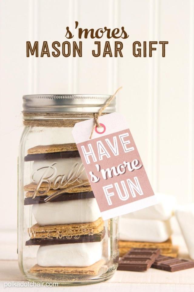 S'mores Mason Jar Gifts - A Night Owl Blog