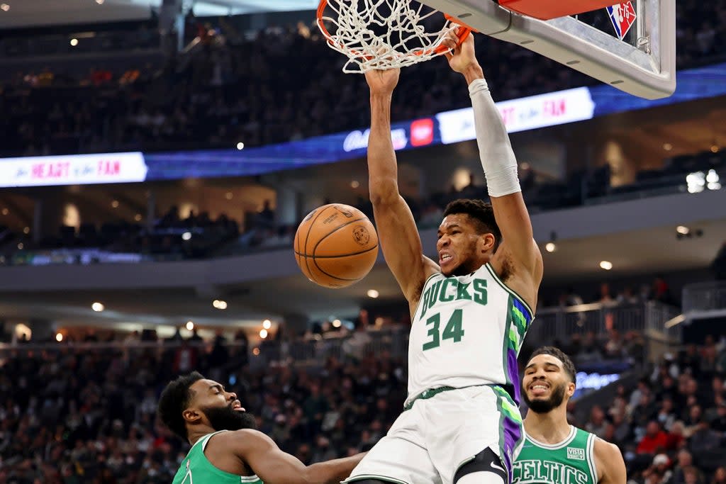 CELTICS-BUCKS (AP)