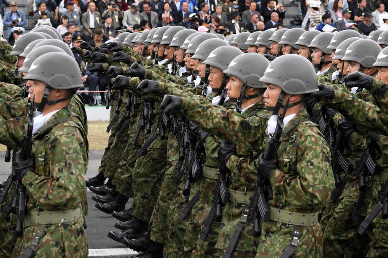 Esta foto tomada en 2018 muestra un desfile en Asaka, prefectura de Saitama, de la Fuerza de Autodefensa japonesa