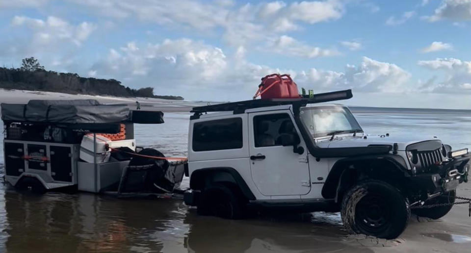 The jeep had to be rescued on the west side of K'Gari after the tide receded. 