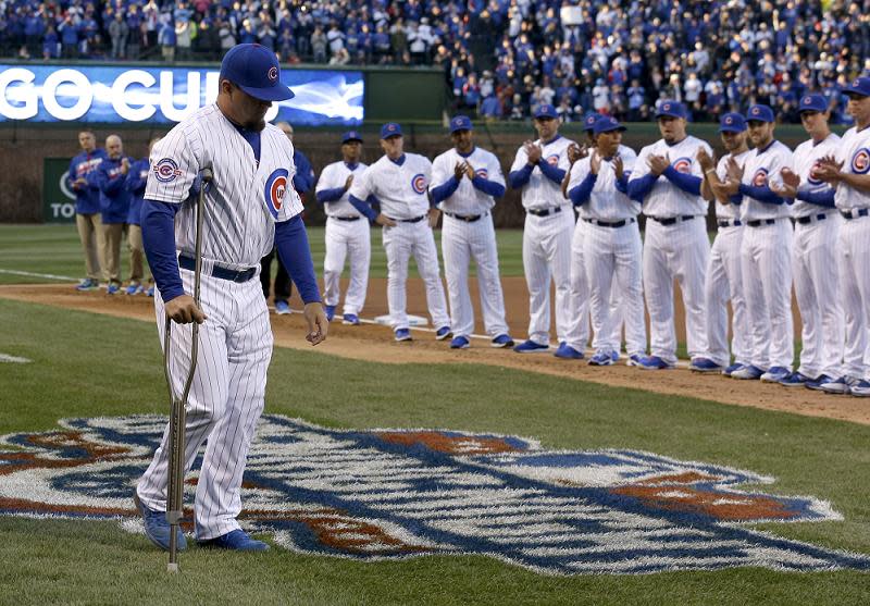 Kyle Schwarber might have a shot to return to the Cubs during the World Series. (AP)