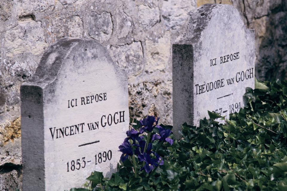 The graves of Vincent Van Gogh and his brother Theo rest side-by-side in Auvers-sur-Oise, France. Theo’s widow, Johanna Van Gogh-Bonger, helped Vincent achieve fame after death. (Photo: Marc Deville/Getty Images)