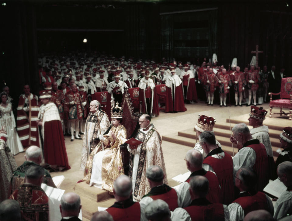 Queen Elizabeth, just after the crowning at her Coronation on June 2, 1953.<span class="copyright">Bettmann Archive/Getty Images</span>