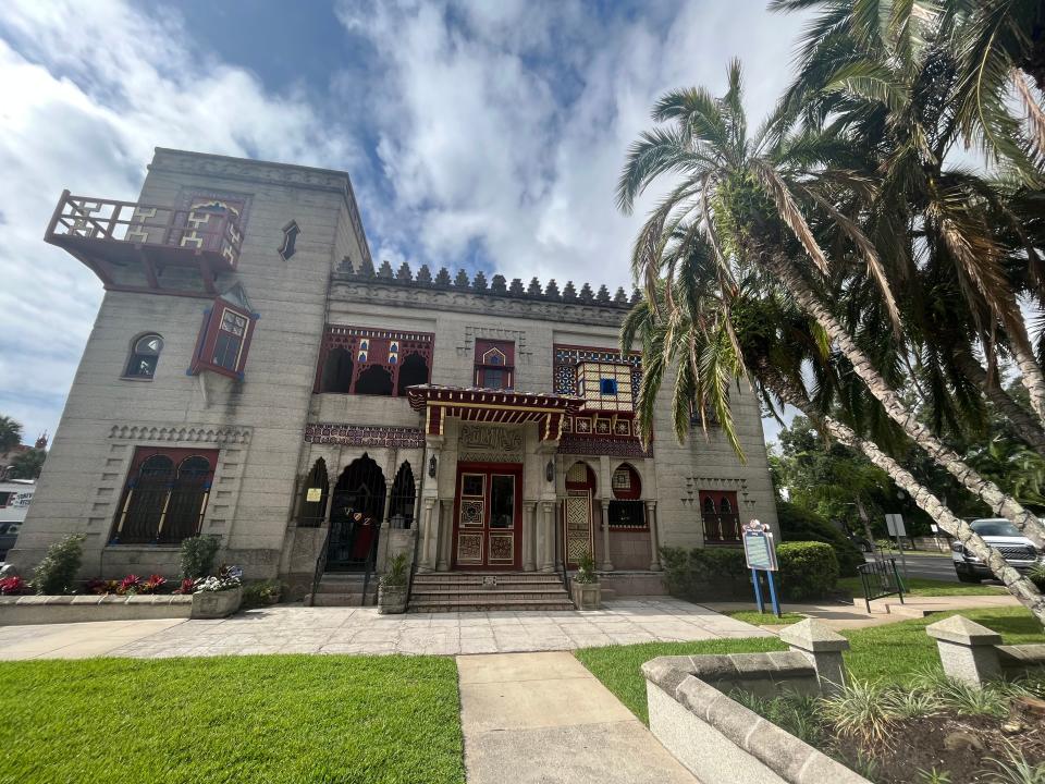 exterior shot of the villa zorayda museum in st augustine florida