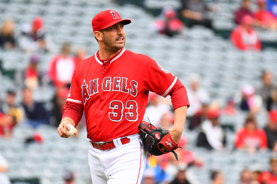 ANAHEIM, CA - MAY 23: Los Angeles Angels pitcher Matt Harvey (33) looks on after giving up a home run during a MLB game between the Minnesota Twins and the Los Angeles Angels of Anaheim on May 23, 2019 at Angel Stadium of Anaheim in Anaheim, CA. (Photo by Brian Rothmuller/Icon Sportswire via Getty Images