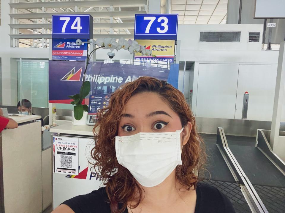 The business class counter at Philippine Airlines.