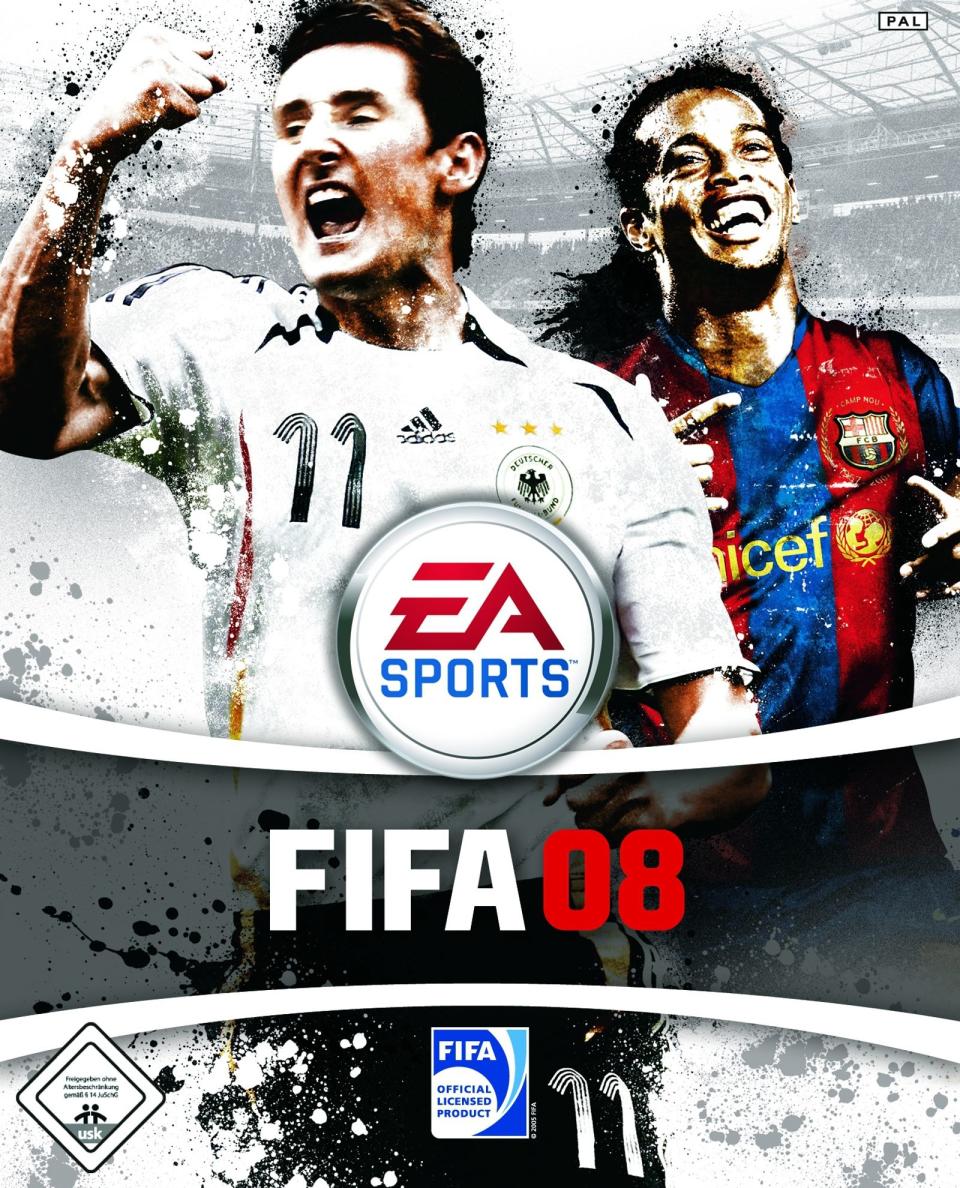 Schon wieder Ronaldinho auf dem Cover. Doch im Vordergrund von "FIFA 08" steht der jubelnde Miroslav Klose. (Bild: EA)
