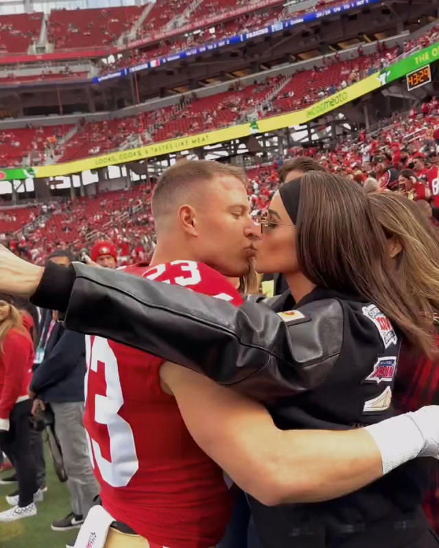 Olivia Culpo, Christian McCaffrey kiss before 49ers-Saints game