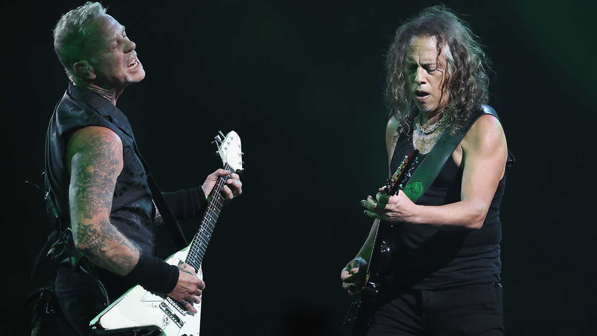  James Hetfield and Kirk Hammett 