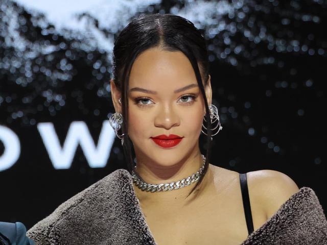 Here's what Rihanna wore at her Super Bowl 2023 halftime show