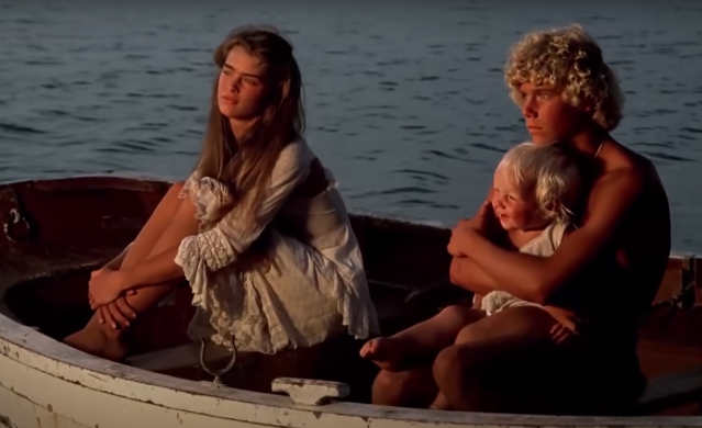 brooke shields blue lagoon underwater