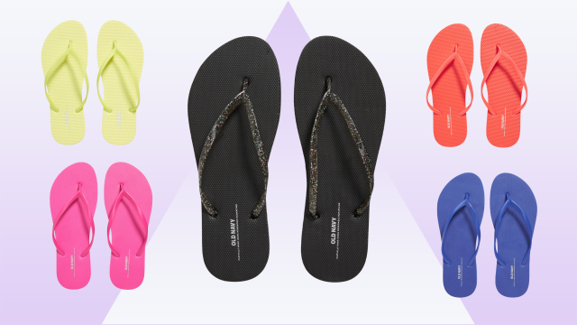 Had my previous ones 10 years': Old Navy's fan-favorite flip-flops are on  sale for $3