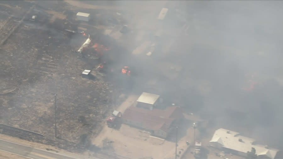 'Max Fire' fire raging in Lancaster threatens homes