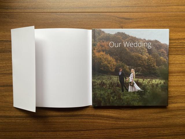 7 Tips for Unforgettable Wedding Photo Albums - Mimeo Photos