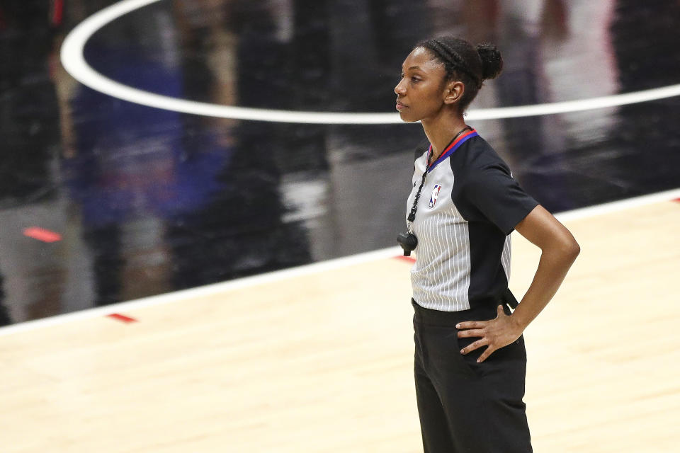 Referee Danielle Scott