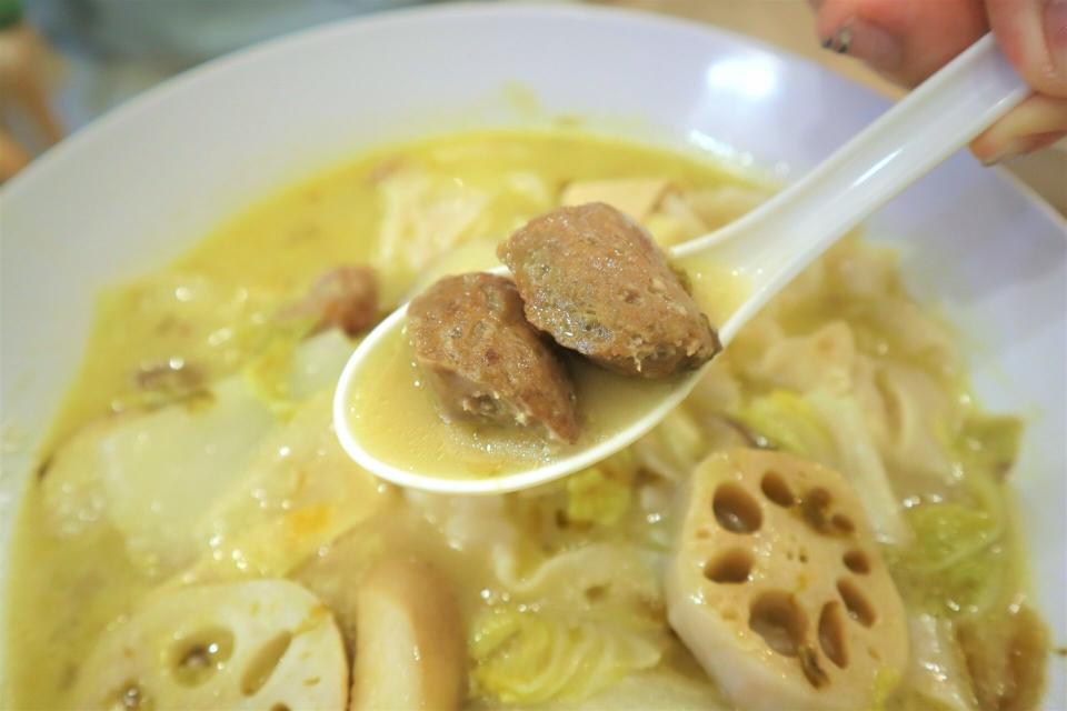 soup dayz - beef balls