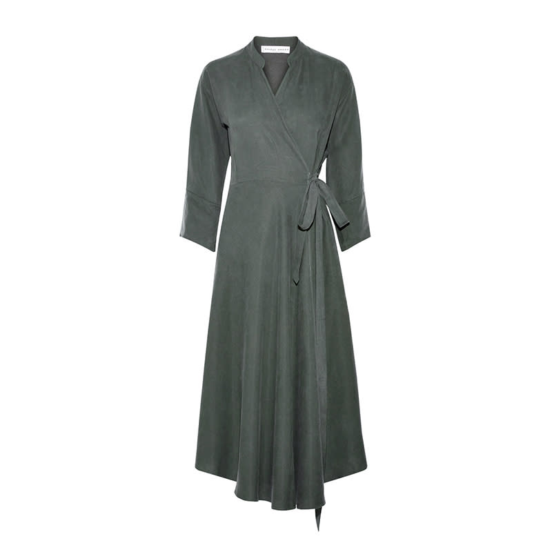 <a rel="nofollow noopener" href="http://rstyle.me/~a9pzE" target="_blank" data-ylk="slk:Wild Waves Tencel And Linen-Blend Wrap Midi Dress, Apiece Apart, $625;elm:context_link;itc:0;sec:content-canvas" class="link ">Wild Waves Tencel And Linen-Blend Wrap Midi Dress, Apiece Apart, $625</a><p> <strong>Related Articles</strong> <ul> <li><a rel="nofollow noopener" href="http://thezoereport.com/fashion/style-tips/box-of-style-ways-to-wear-cape-trend/?utm_source=yahoo&utm_medium=syndication" target="_blank" data-ylk="slk:The Key Styling Piece Your Wardrobe Needs;elm:context_link;itc:0;sec:content-canvas" class="link ">The Key Styling Piece Your Wardrobe Needs</a></li><li><a rel="nofollow noopener" href="http://thezoereport.com/entertainment/celebrities/goldie-hawn-mindup-foundation-dancing-video/?utm_source=yahoo&utm_medium=syndication" target="_blank" data-ylk="slk:You Have To See Goldie Hawn Hit The Dance Floor In This Video;elm:context_link;itc:0;sec:content-canvas" class="link ">You Have To See Goldie Hawn Hit The Dance Floor In This Video</a></li><li><a rel="nofollow noopener" href="http://thezoereport.com/entertainment/culture/kevin-spacey-sexual-misconduct-allegations/?utm_source=yahoo&utm_medium=syndication" target="_blank" data-ylk="slk:What You Should Know About The Sexual Misconduct Claims Against Kevin Spacey;elm:context_link;itc:0;sec:content-canvas" class="link ">What You Should Know About The Sexual Misconduct Claims Against Kevin Spacey</a></li> </ul> </p>