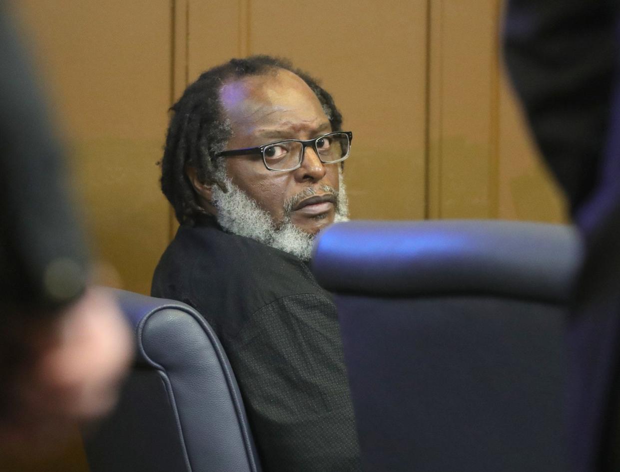 Stanley Ford looks into the gallery at Summit County Common Pleas Court in 2020. Ford was convicted of setting fires that killed nine of his Akron neighbors.