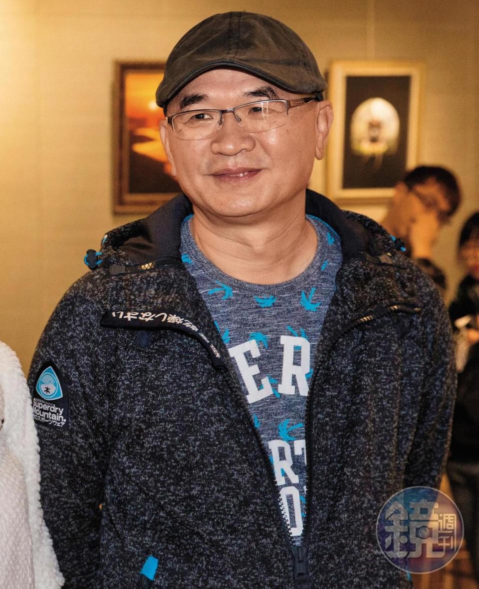 美麗華百樂園董事長黃憲文遭小媽提告追討近億元財產，目前二審逆轉勝。