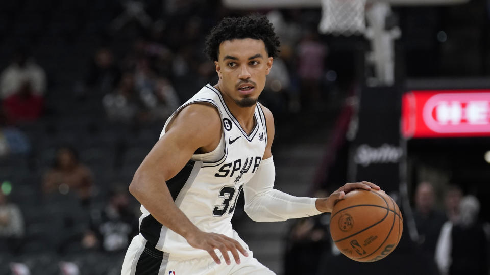 San Antonio Spurs guard Tre Jones is a value pick with where he's going in fantasy drafts. (AP Photo/Eric Gay)