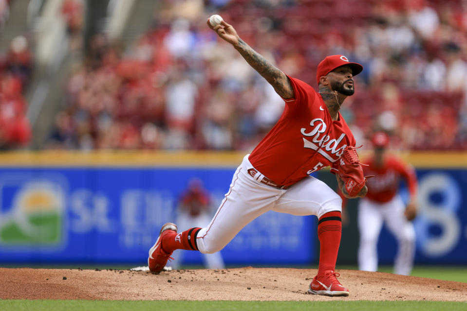 Cincinnati Reds' Vladimir Gutierrez throws during the first inning of a baseball game against the San Francisco Giants in Cincinnati, Saturday, May 28, 2022. (AP Photo/Aaron Doster)