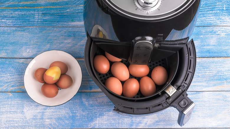 eggs in air fryer basket