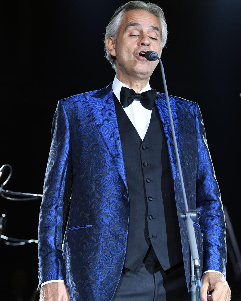 Andrea Bocelli.