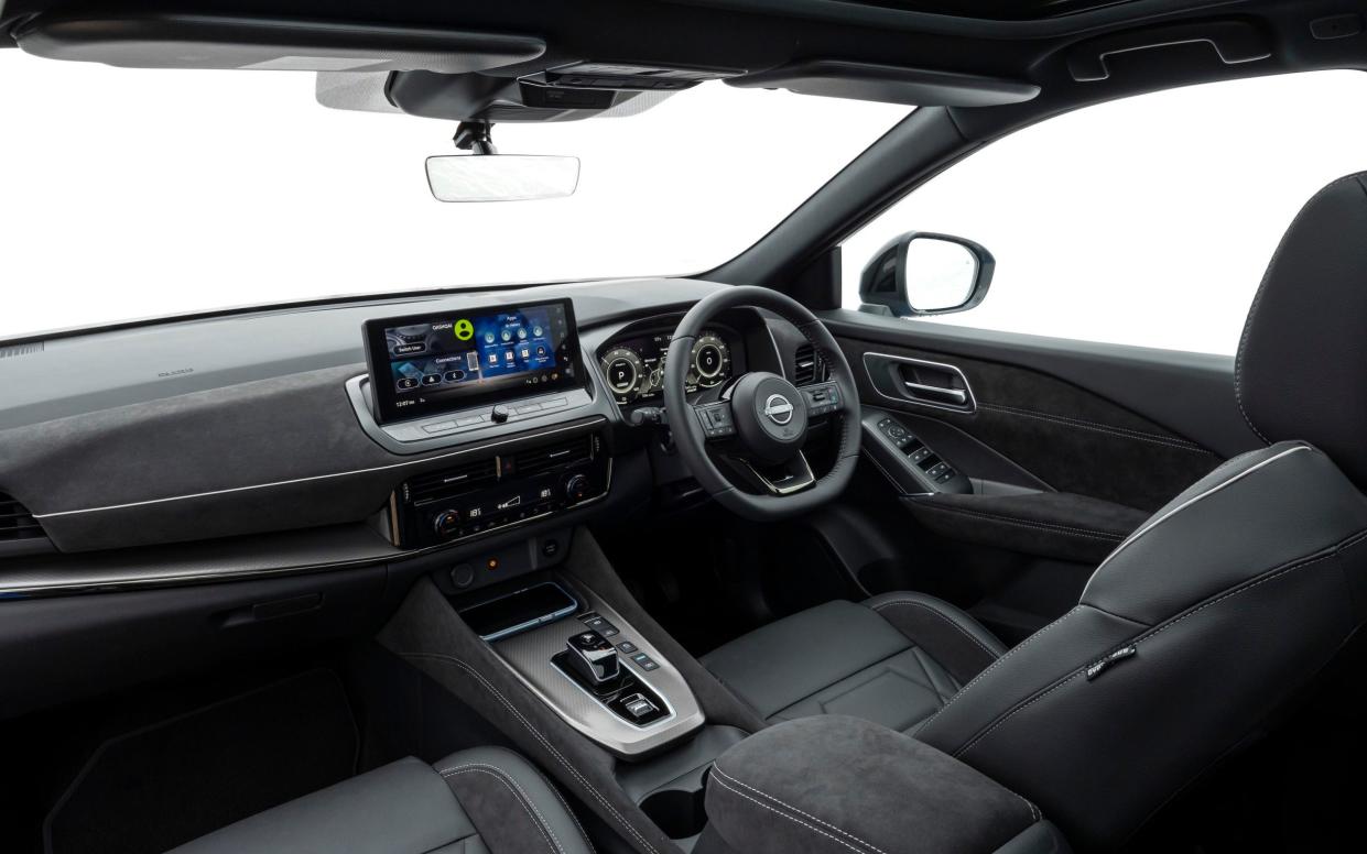 The interior of the Nissan Qashqai 190 e-POWER Tekna Automatic