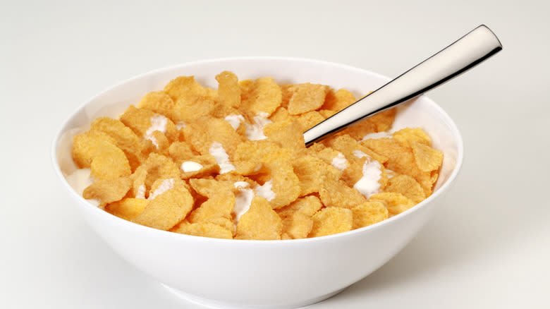 Cornflakes in bowl with cereal