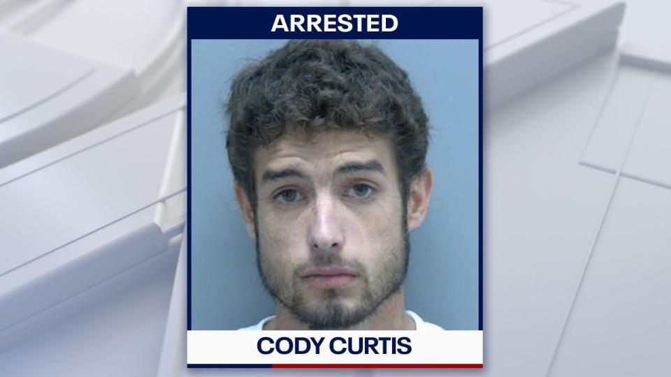 <div>Cody Curtis mugshot courtesy of the Lee County Sheriff's Office.</div>