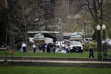 A gyro copter that was flown onto the grounds of the U.S. Capitol is seen on the west front lawn in Washington April 15, 2015. REUTERS/James Lawler Duggan