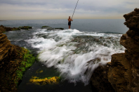 Die Küste von Beirut, Libanon, gibt nicht nur optisch was her. Auch bei Anglern ist die Region beliebt. (Bild: AP Photo/Hassan Ammar)