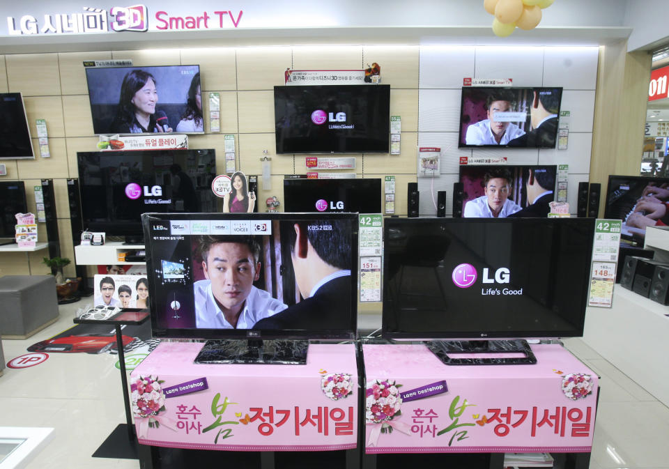 LG Electronics 3D Smart TVs are displayed at a Yongsan Electronic shop in Seoul, South Korea, Wednesday, April 25, 2012. LG Electronics Inc. posted its first profit in three quarters, beating expectations thanks to a revival in its mobile business and demand for high-end TVs. (AP Photo/Ahn Young-joon)