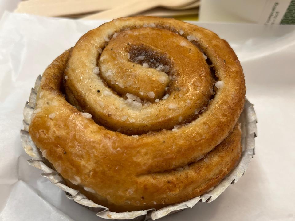 Cinnamon bun Ikea