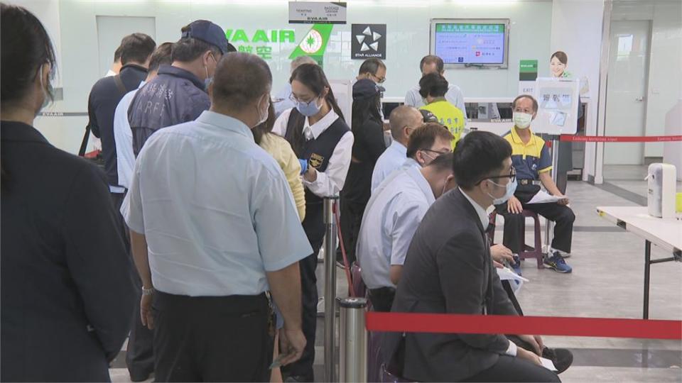 高雄小港機場設疫苗站　 首日報名接種只有80人