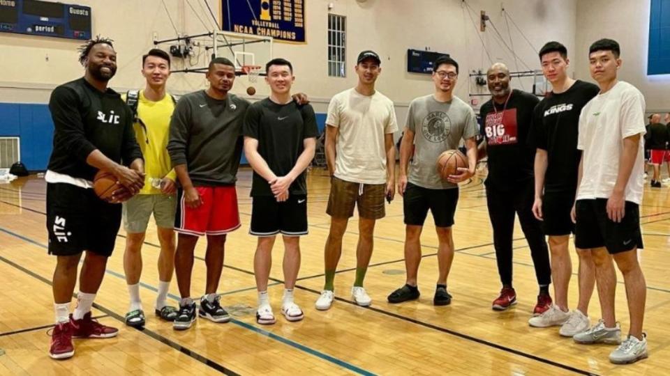 國王球員來到加州大學洛杉磯分校（UCLA），參與知名NBA 訓練師海因斯 （Rico Hines）舉辦的訓練營。（圖／翻攝自IG newtaipeikings）