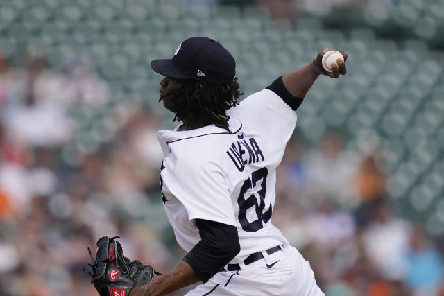 Dylan Cease improves to 10-0 against Tigers in White Sox win