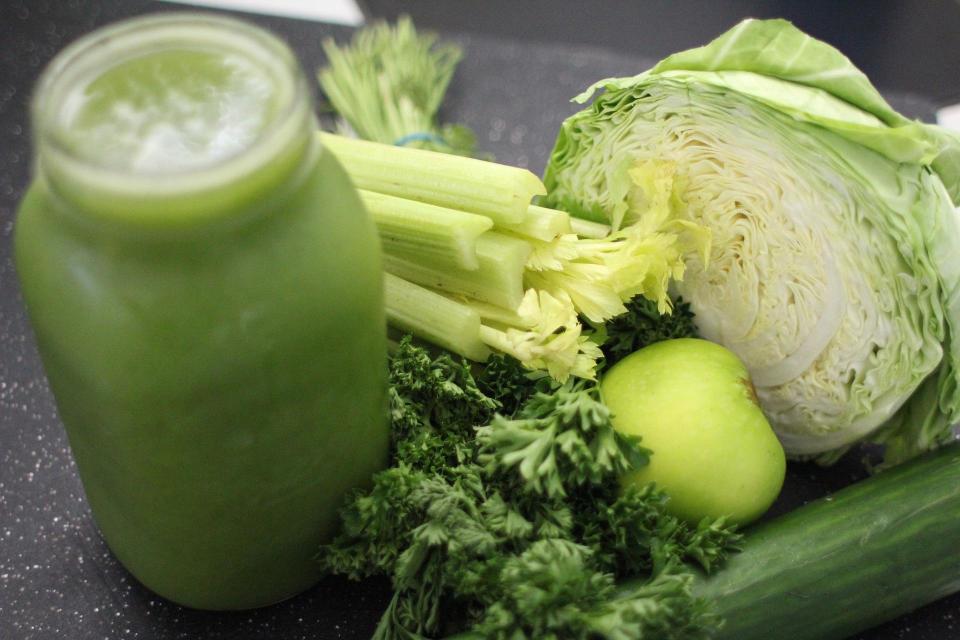 <strong>深綠色蔬菜不僅富含葉黃素，還能幫助抗氧化的其他類胡蘿蔔素，也可以降低心臟病風險。（示意圖／資料庫）</strong>