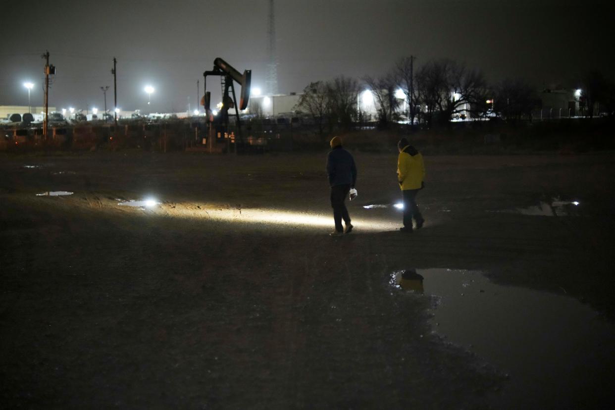 A team looks for encampments in an area west of Pennsylvania Avenue during the Oklahoma City Point-In-Time survey, coordinated by the Homeless Alliance, to count the homeless population on Jan. 25, 2024.