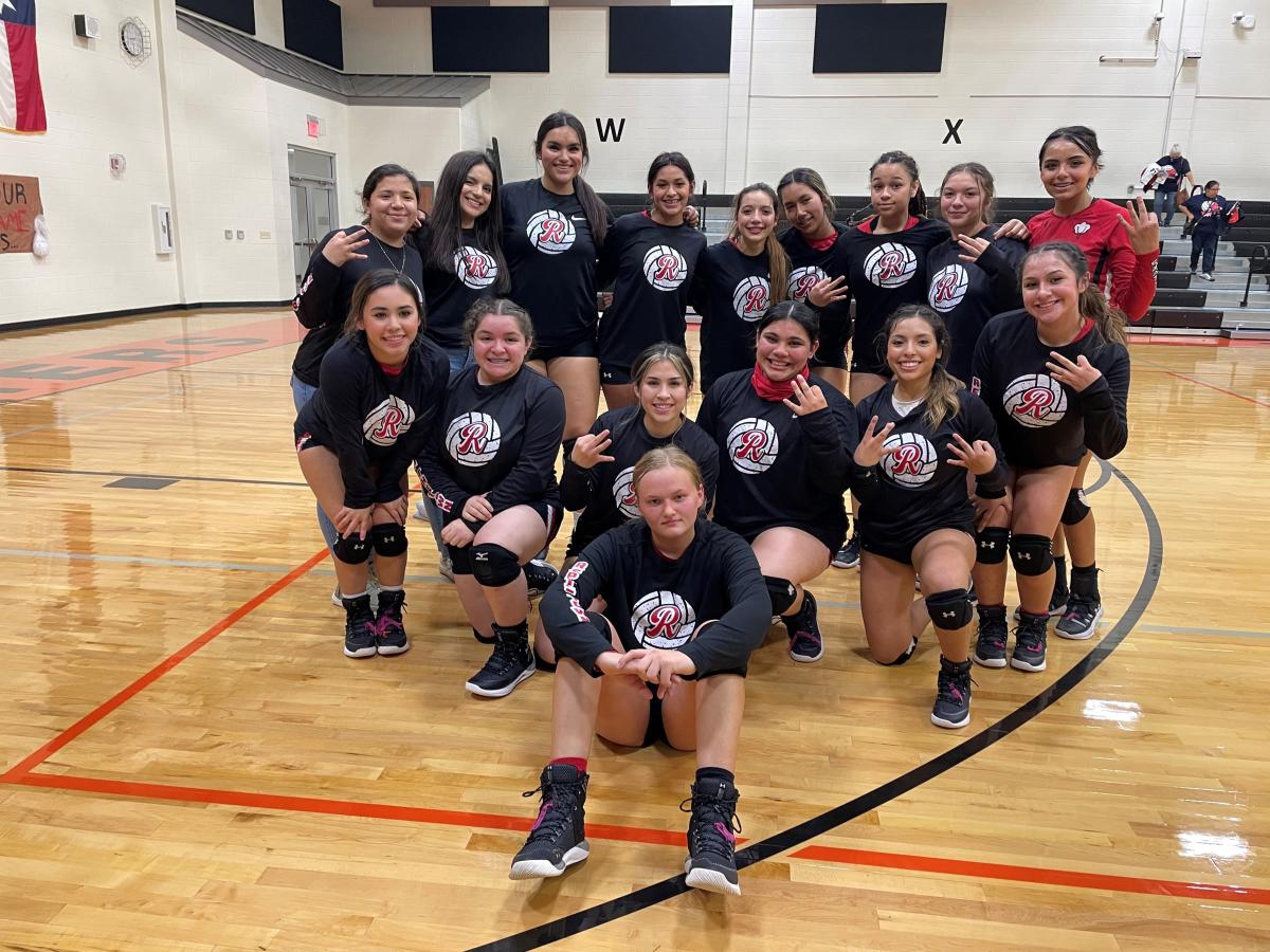 UIL Volleyball Playoffs Robstown makes history with arearound victory